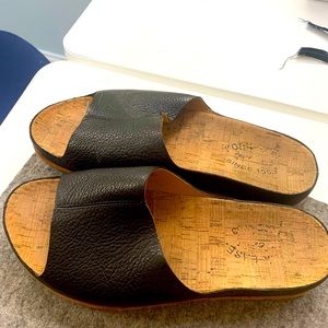 Black Kork-Ease sandals